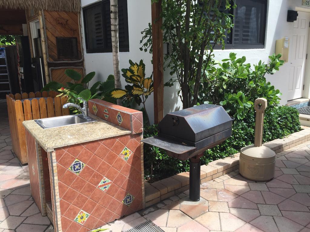 High Noon Beach Resort Lauderdale-by-the-Sea Exterior foto